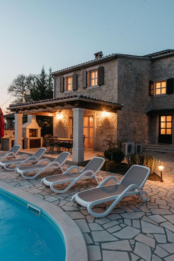 מוטובון Villa Hana מראה חיצוני תמונה